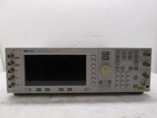 HP Agilent E4432A ESG-D3000A Digital Signal Generator Opts 1E5/UN4