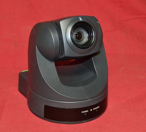 Sony Model EVI-D70 PTZ Pan/ Tilt/ Zoom Color Video Camera CCTV (no p.s.) C