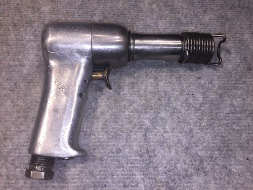 CHICAGO PNEUMATICS CP-4444 RUTAB RIVETER RIVET GUN AIR HAMMER