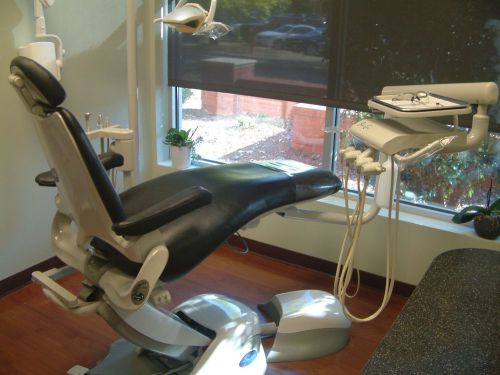 Pelton &amp; Crane Spirit 3000 Dental Chair