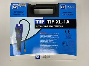 TIF XL - 1A  Ac Refrigerant Leak Detector, XL1A W/ Storage Case &amp; Batteries
