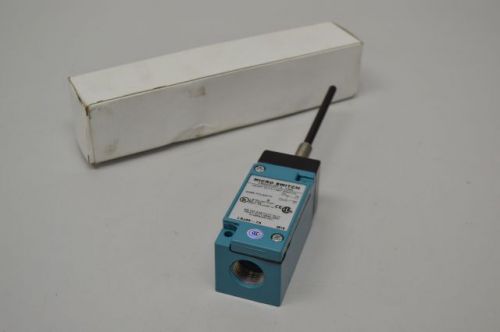 NEW MICRO SWITCH LSJ3K-7A LIMIT SWITCH 600V-AC 10A D239388