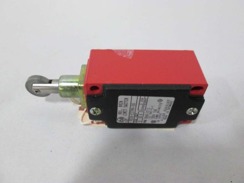 NEW ALLEN BRADLEY 802A-E27M4-S6 LIMIT SWITCH SER A 500V-AC 10A AMP REV A D343866