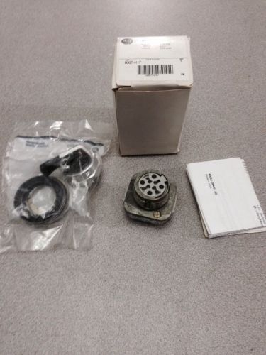 NEW IN BOX ALLEN-BRADLEY SELECTOR SWITCH 800T-H17 SERIES T