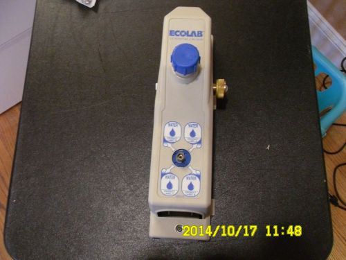 ECOLAB Oasis Pro 4 MB Ecolab Dispenser