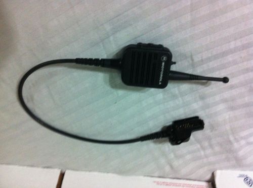 Motorola 800 uhf vhf mt2000 mts2000 radio speaker mic, free antenna police fire for sale