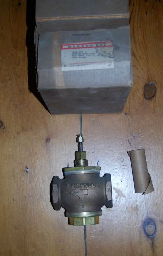 New honeywell v5013a-1062 2 ja 2&#034;  3 way mixing valve v5013a1047 for sale