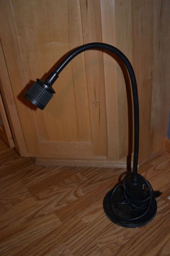 Sunnex Model 710 Halogen Task Lamp 120V/60Hz 12V/20W -Used