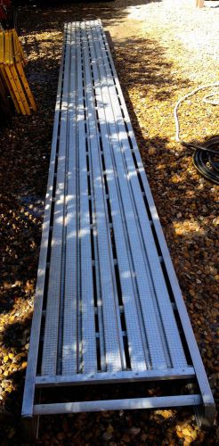 LOUISVILLE ALUMINUM PLATFORM 24&#039; LONG X 24 &#039; WIDE