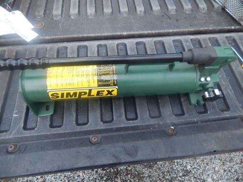 &#034;SIMPLEX&#034;   # P-82 Hydraulic Manuel Pump.