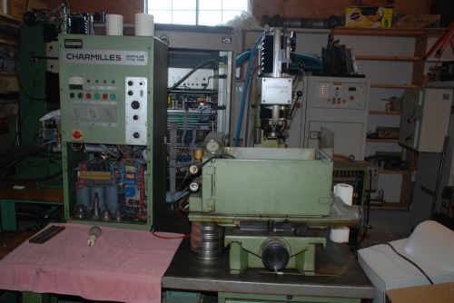 charmilles EDM isopulse 25  electrical discharge machine   sinker