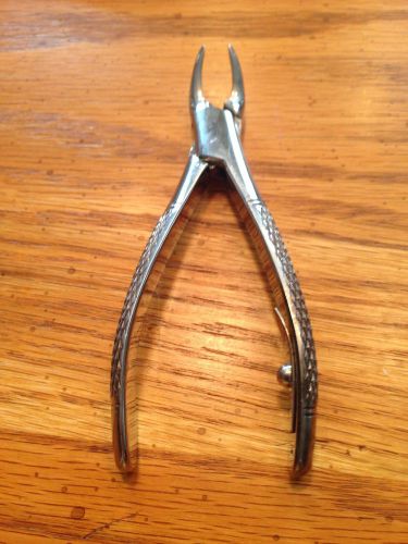 Preimer Pedo Extraction Forcep