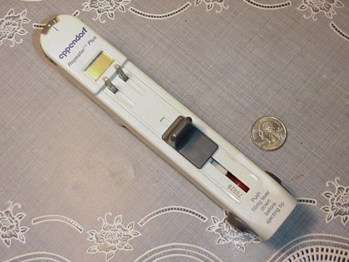 Eppendorf repeater plus electronic digital pipette dispens tool missing button for sale