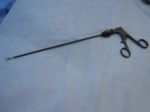 Davol 5mm x 32cm laparoscopic Bottle Nose Grasper/ Dissector, Good Condition!