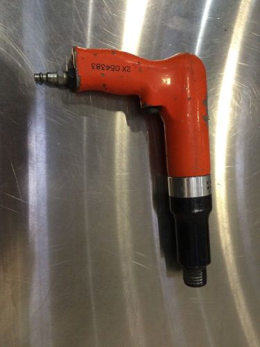 Apt 9x Recoiless Rivet Gun