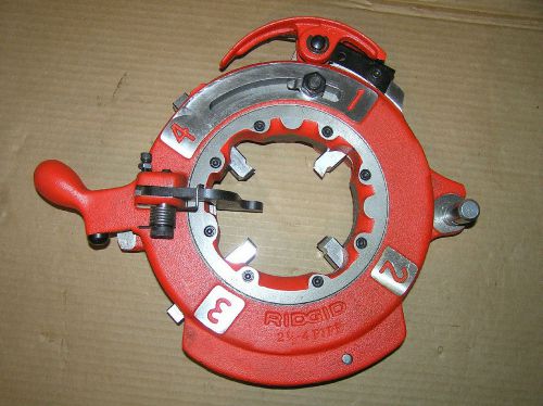 NEW  RIDGID 714 2-1/2&#034; - 4&#034; Die Head W/ New Dies )