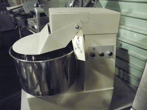 New commercial 12qt 12 qt counter top bakery spiral pizza bagel dough mixer for sale