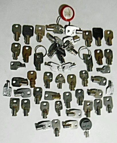 46 LOT OF KEYS HOLLOW BARREL TUBULAR 4 VENDING CABINET &amp; LOCKSPLASTIC HANDLES