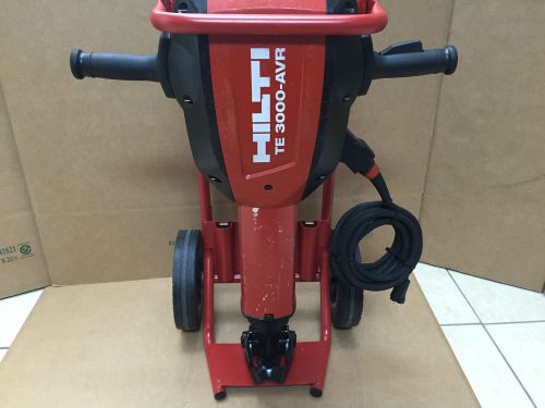 2014&#039; HILTI TE 3000 AVR HEAVY DUTY PROFESSIONAL DEMOLITION HAMMER BREAKER