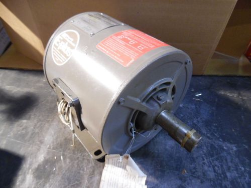 MAGNETEK 5/1.25 HP E-PLUS MOTOR, PN: 6-357145-01, FR S184T, 460V, NEW- OLD STOCK