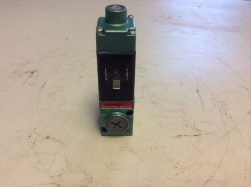 Numatics 11SAD443E011J Pneumatic Valve Single Solenoid 226-437 24 VDC 226437