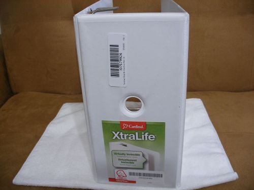 Cardinal XtraLife ClearVue Non-Stick Locking Slant-D Ring Binder, 6-Inch Capacit