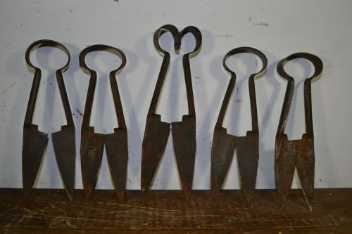 5 OLD ANTIQUE PRIMITIVE SHEEP SHEAR CUTTER LOT RUSTIC BARN FARM HAND TOOL NO RES