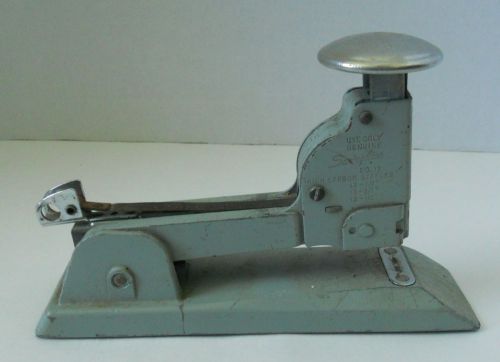 VINTAGE SWINGLINE No.13 Gray Heavy Duty Desk Stapler USA LONG ISLAND NY-
							
							show original title