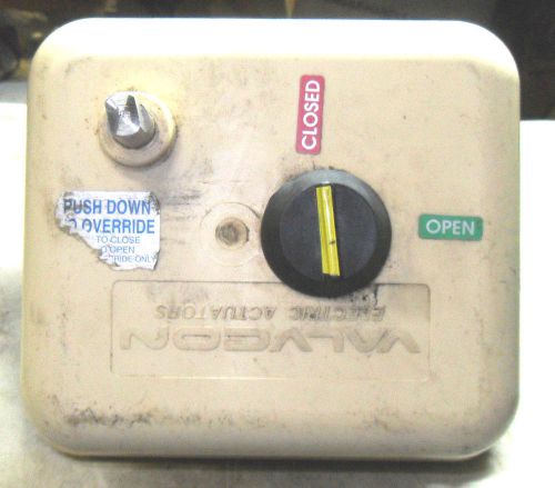 (X5-18) 1 USED VALVCON LVWB000CKN ACTUATOR