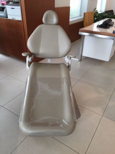 Adec Decade 1021 Dental Chair - w/ NEW Seamless Cascade 1040 Upholestry