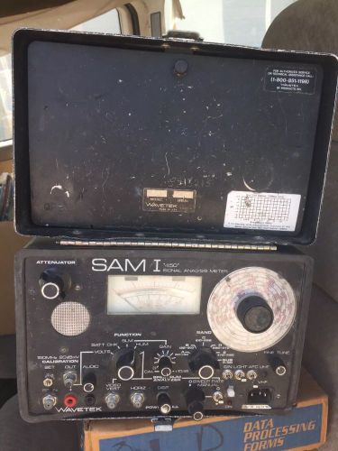 WAVETEK, SAM-1 &#034;450&#034; SIGNAL ANALYSIS METER. IN SOFT CASE WITH STRAP.