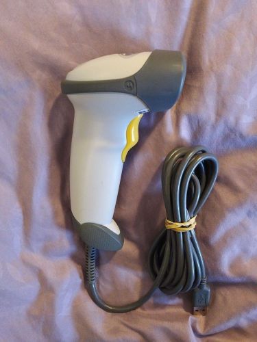 Symbol Motorola LS2208-SR20007R-UR Handheld Barcode Scanner with cable