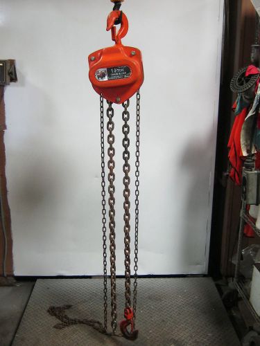 Buffalo 1.5 Ton Chain HOIST Block (CHO1-1.5)