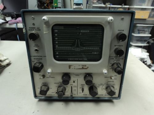 TEKTRONIX TYPE 529 WAVEFORM MONITOR