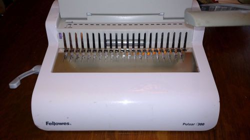 Comb Binding Machine, GBC Binding, Pulsar 300 Binding Machine