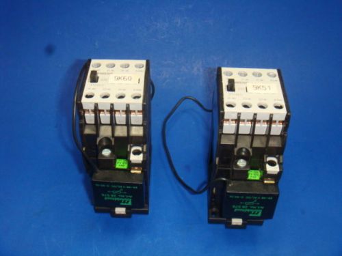 SIEMENS RELAY 3TH4022-OB, 2S+20/2NO+2NC, USED EXLNT