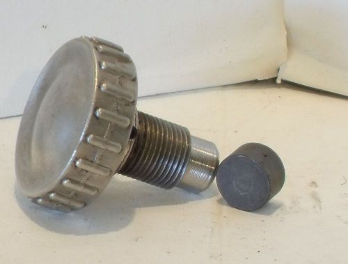 1958 Walker Turner 20&#034; Drill Press - Plug and Stud / Knob - Part# 234-6 &amp; 211A29