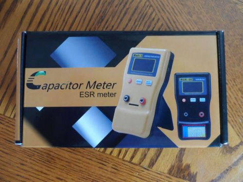 Excelvan M6013 Digital Capacitor Meter Auto Range Capacitance Tester Multimeter