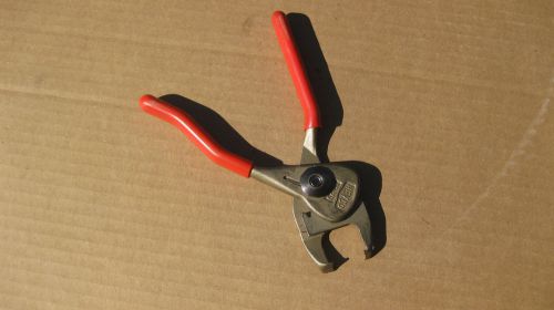 Heyco 29 Strain Relief Bushing Pliers