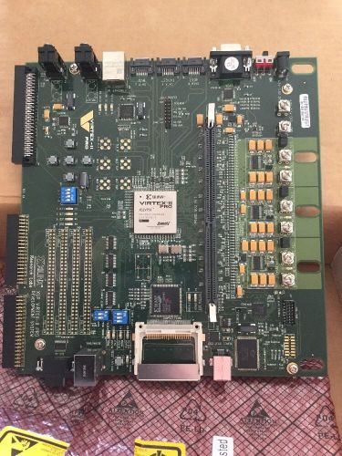 Digilent Xilinx  XUP Virtex-II Pro Development System Board