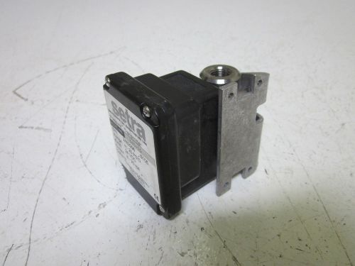 SETRA 645-15 PRESSURE TRANSDUCER 24VDC *USED*