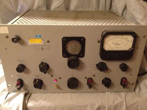 Vintage Hewlett Packard Distortion Analyzer Model 330D - Powers On - VGC