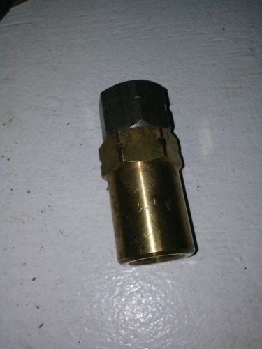 one Northstar Pressure Washer Brass Swivel  3/8in. NPT-F, 4500 PSI