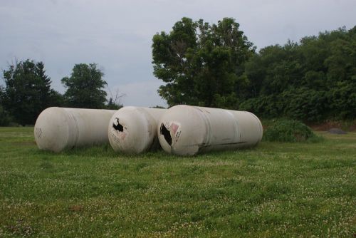 STORAGE TANKS SHED DOG HOUSE ROOT SELLER