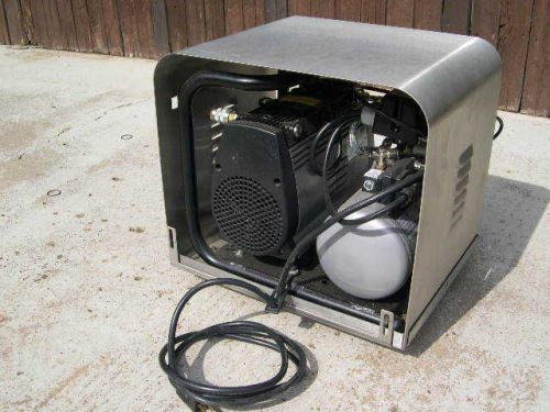 Jun-Air OF302-4B  Air Compressor