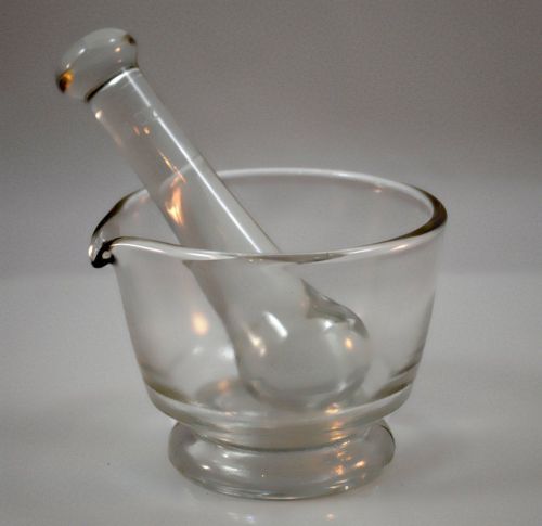 Footed Glass Mortar &amp; Pestle Set:(8 oz)