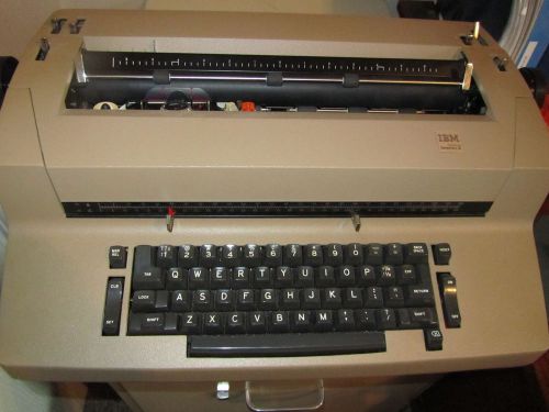 IBM Correcting Selectric II Vintage Electronic Typewriter with extras