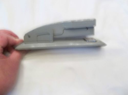 VINTAGE MADE IN USA SWINGLINE STAPLER