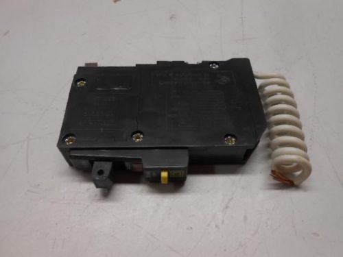 NOS SQUARE D Q0120GFI 20AMP CIRCUIT BREAKER -18K5