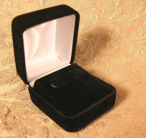 12 NEW ELEGANT BLACK VELVET JEWELRY BOXES FOR EARRINGS